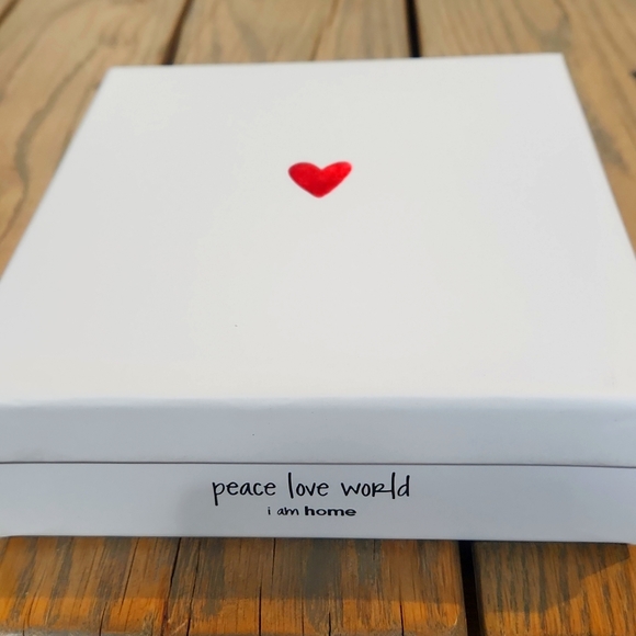 NWT peace love world ceramic trinket dishes in a beautiful boxed presentation. - Picture 7 of 7